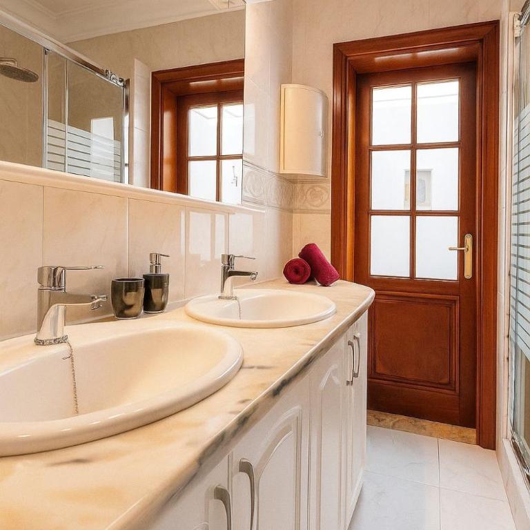 Villa privada con jardín,2 dormitorios - Two-Bedroom House - 10