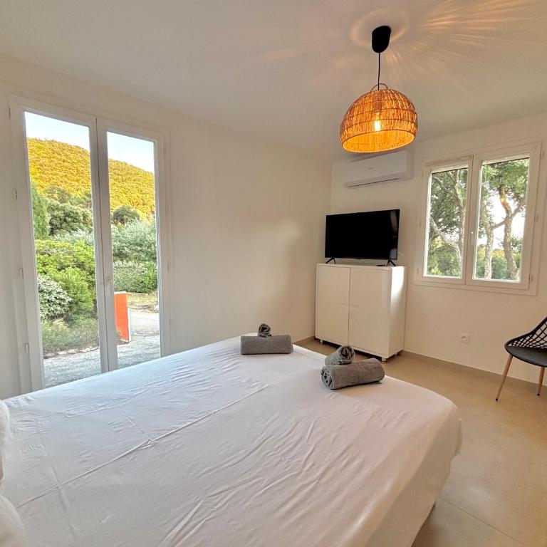 Lou Tavan - Villa Rénovée avec Piscine & Jacuzzi - 4 Chambres - Villa - 25