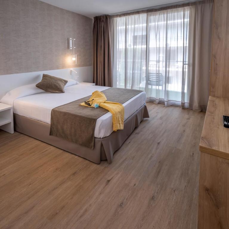 GHT Costa Brava & Spa - Habitación Doble con balcón - 2 camas - 19