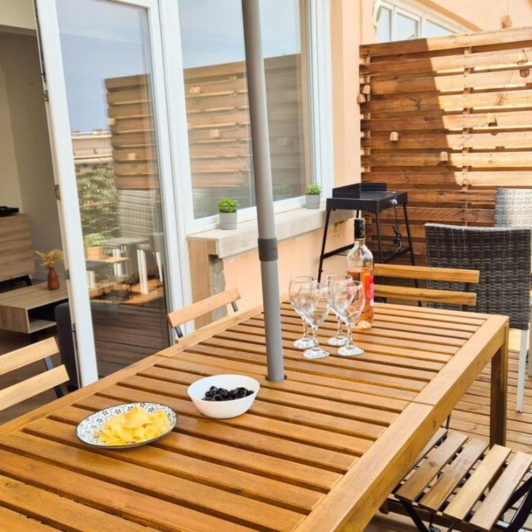 Superbe appartement 3P neuf - terrasse - barbecue - Appartement 2 Chambres - 17