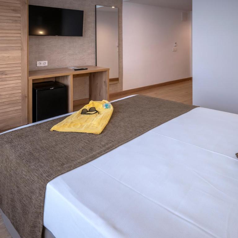 GHT Costa Brava & Spa - Habitación Doble con balcón - 2 camas - 26