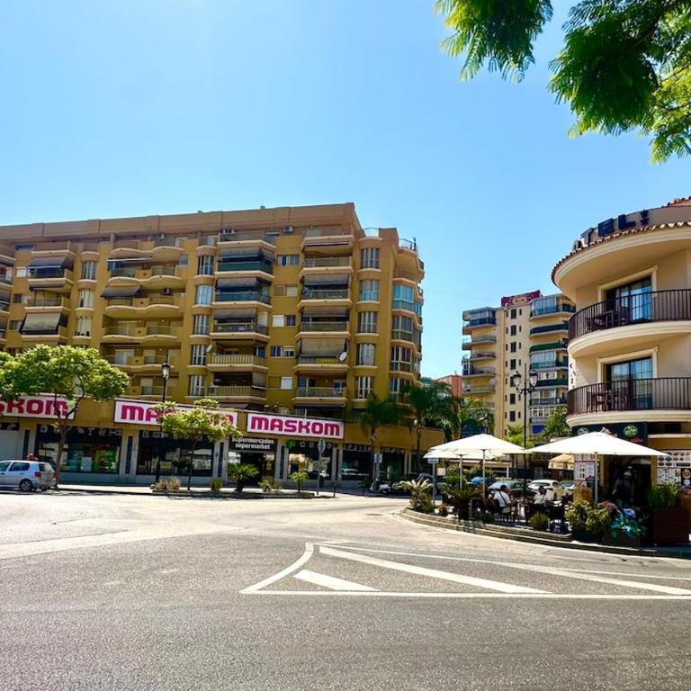 Fuengirola Gem - Sea Views - Walk to Everything - Apartamento de 2 dormitorios con balcón y vistas al mar - 30