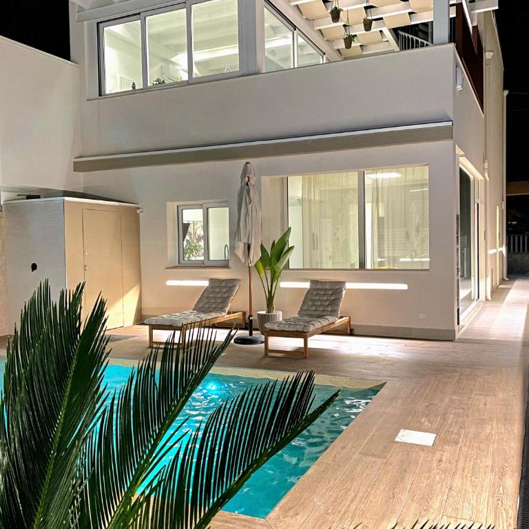 Torre Del Mediterraneo - Two-Bedroom Deluxe Apartment - 23