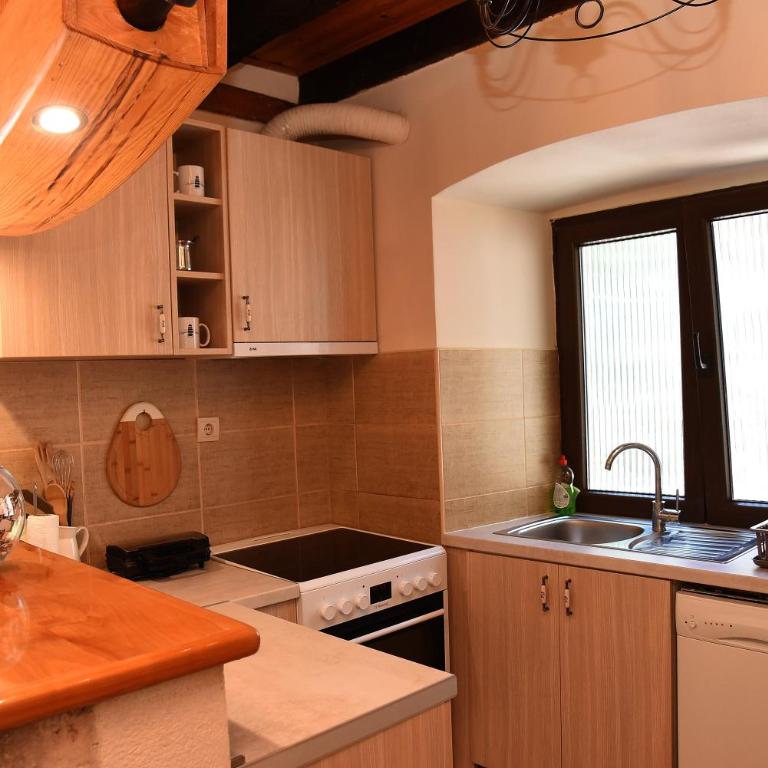 Regina di Dobrota - Apartman sa Pogledom na More - 10