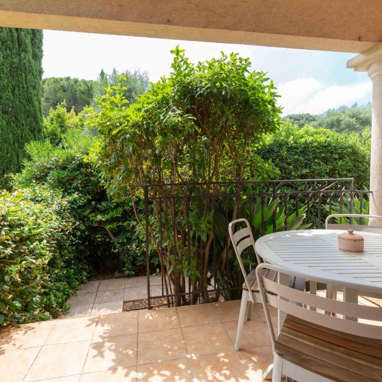 Exceptional 1-Bedroom Apartment 300m from Garoupe Beach Cap d’Antibes - Appartement - 16