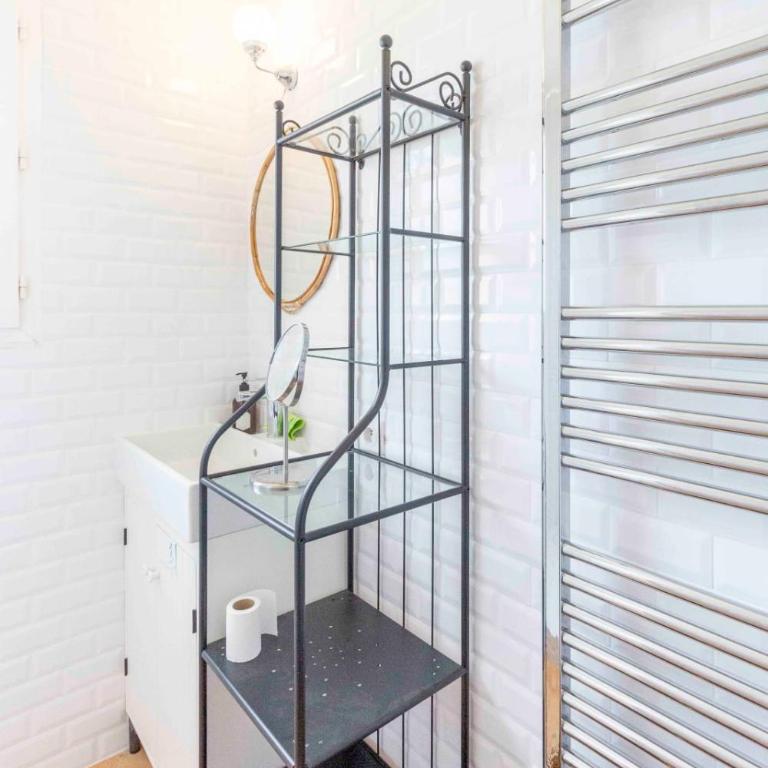 Exceptional 1-Bedroom Apartment 300m from Garoupe Beach Cap d’Antibes - Appartement - 24