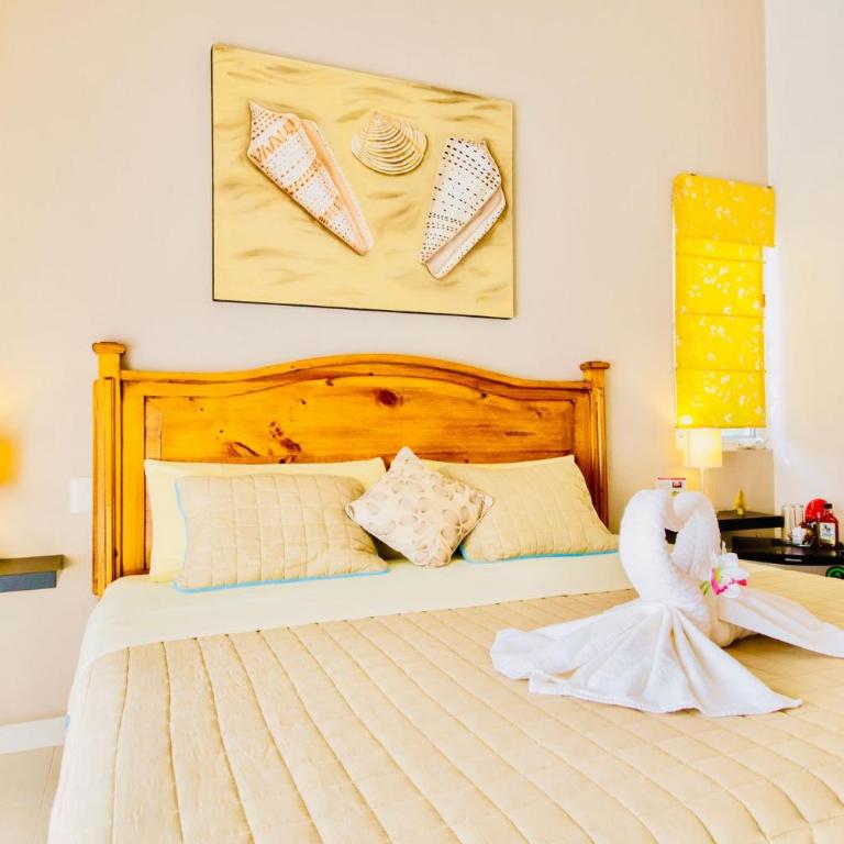 Deluxe Balcony Room With Swimming Pool Air Conditioning and Parking - Comfort Quadruple Room - 27