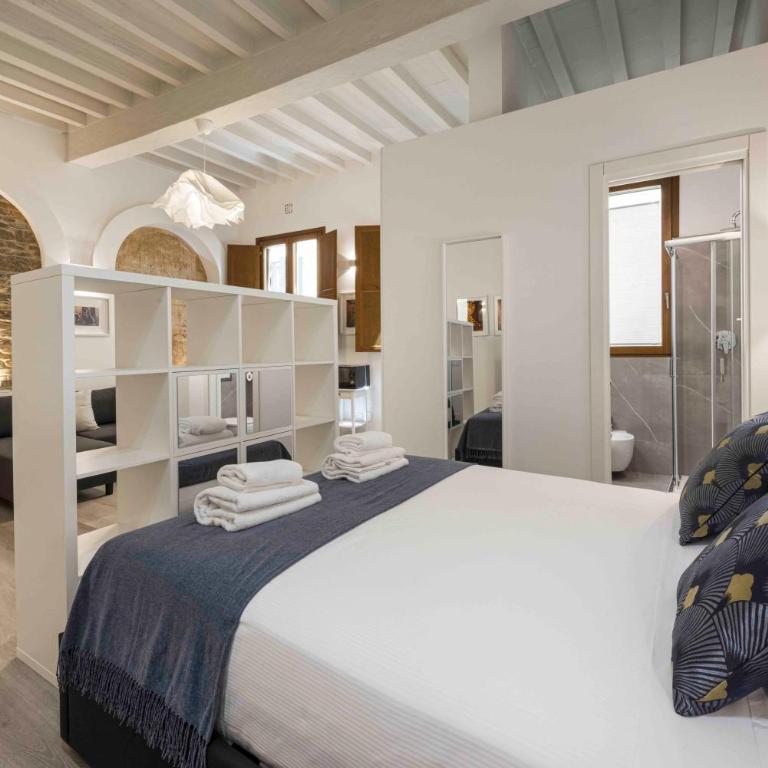 Deluxe Pitti Suites by MMega - Monolocale - 2