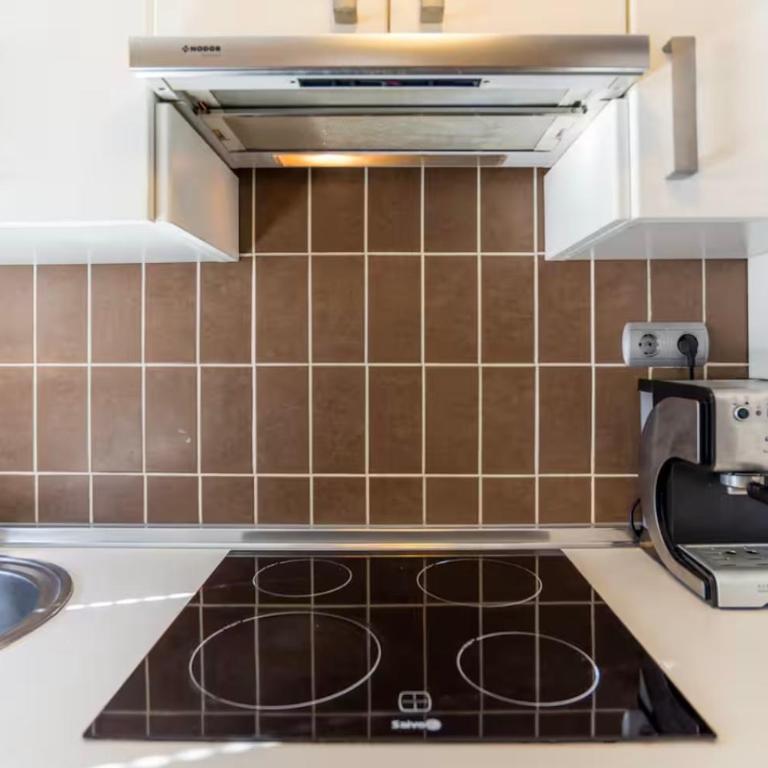 Centro Torremolinos con Parking - Apartamento de 1 dormitorio - 10