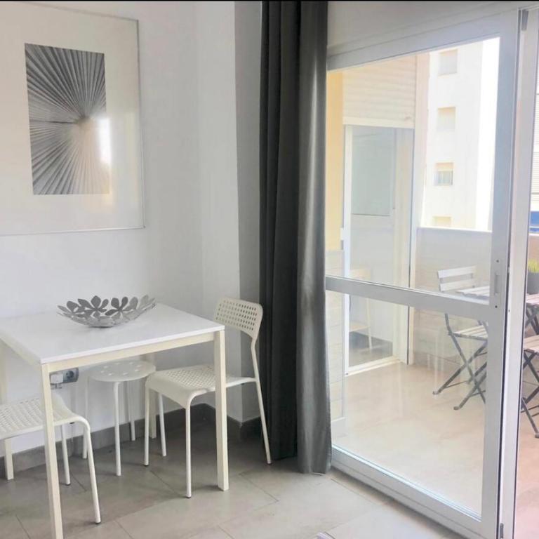 Centro Torremolinos con Parking - Apartamento de 1 dormitorio - 15