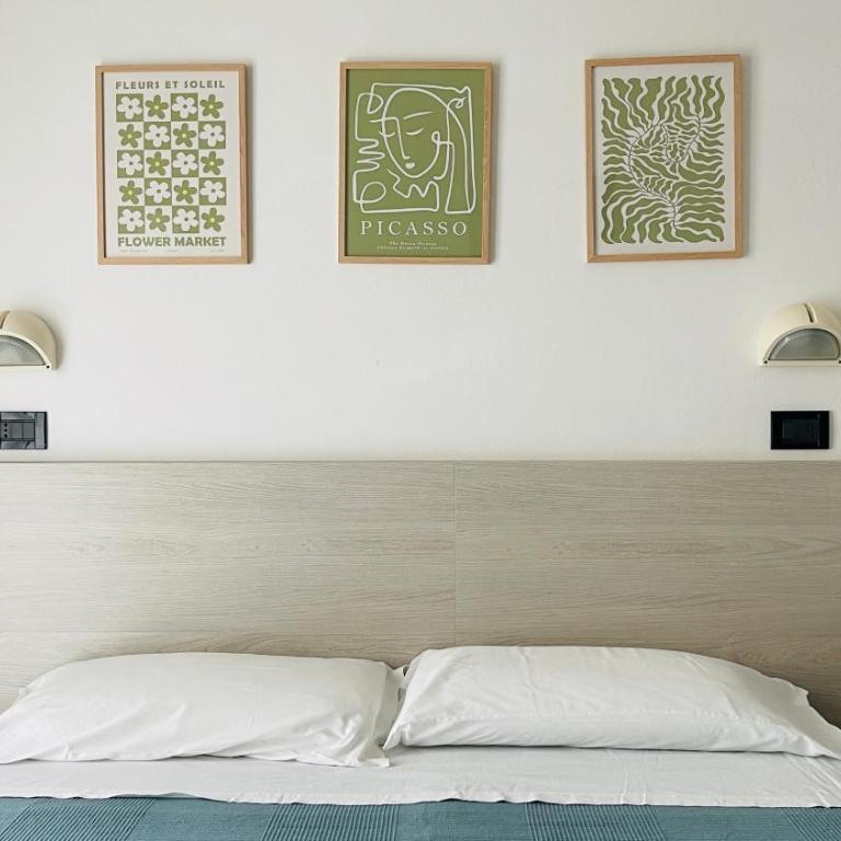 Albergo Villa Denny - Quadruple Room with Balcony - 30