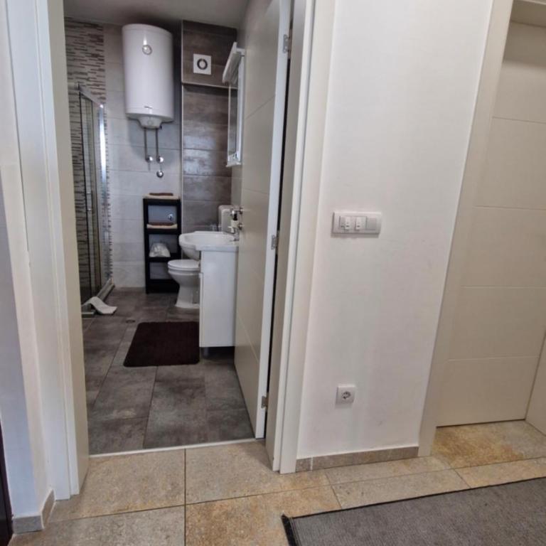 Banjica Stan 203 - Apartman sa 2 Spavaće Sobe - 27