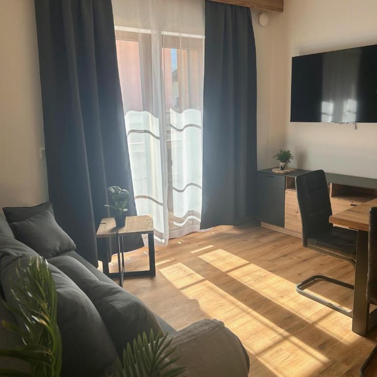 Appartements Ehrensberger - Apartment mit 2 Schlafzimmern und Dusche - 5