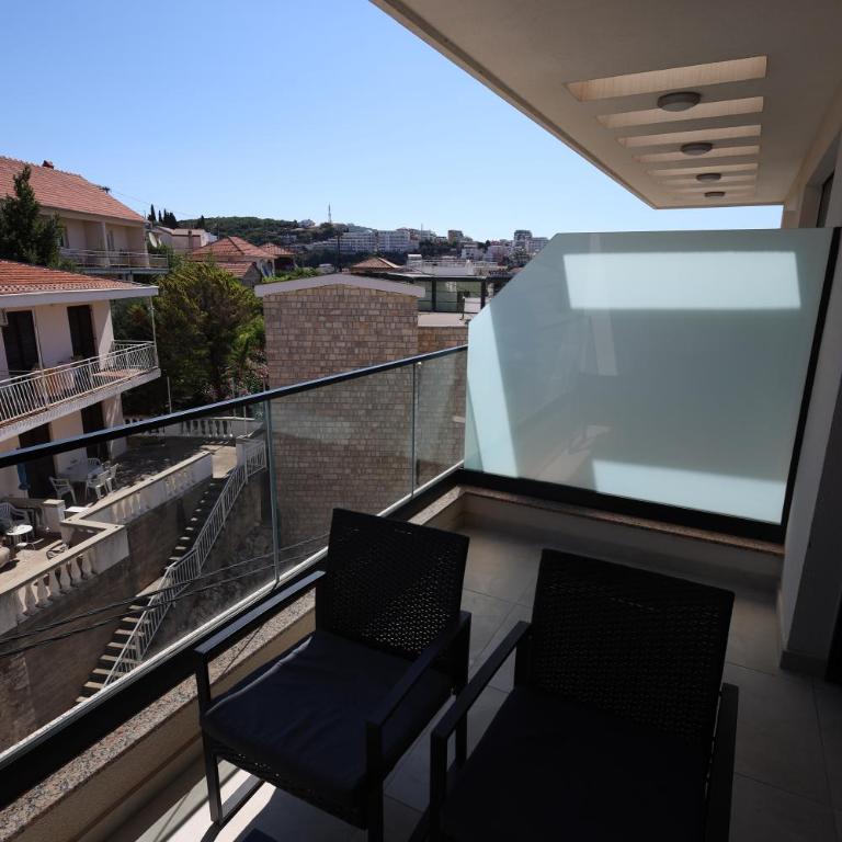 Ornament Liman - Infinity Pool with Old Town View Apartments - Apartman s 1 Spavaćom Sobom i Balkonom - 8