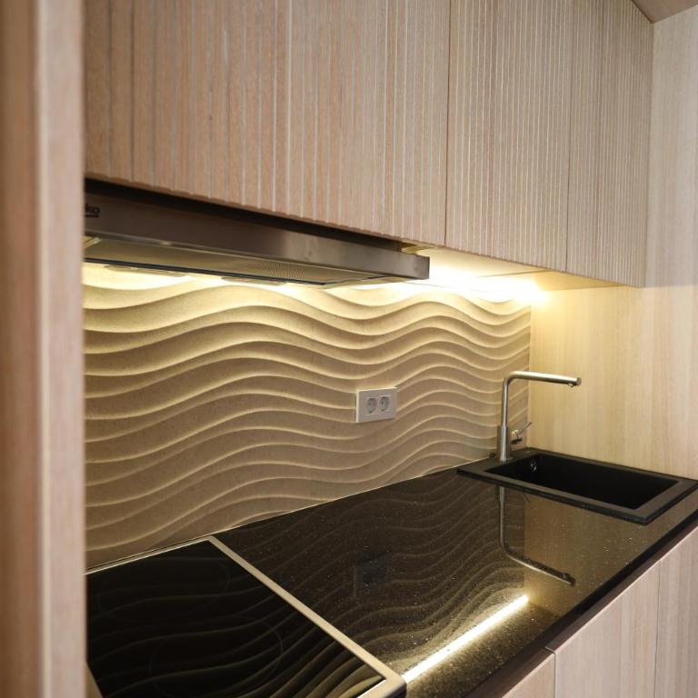 Ornament Liman - Infinity Pool with Old Town View Apartments - Apartman s 1 Spavaćom Sobom i Balkonom - 21