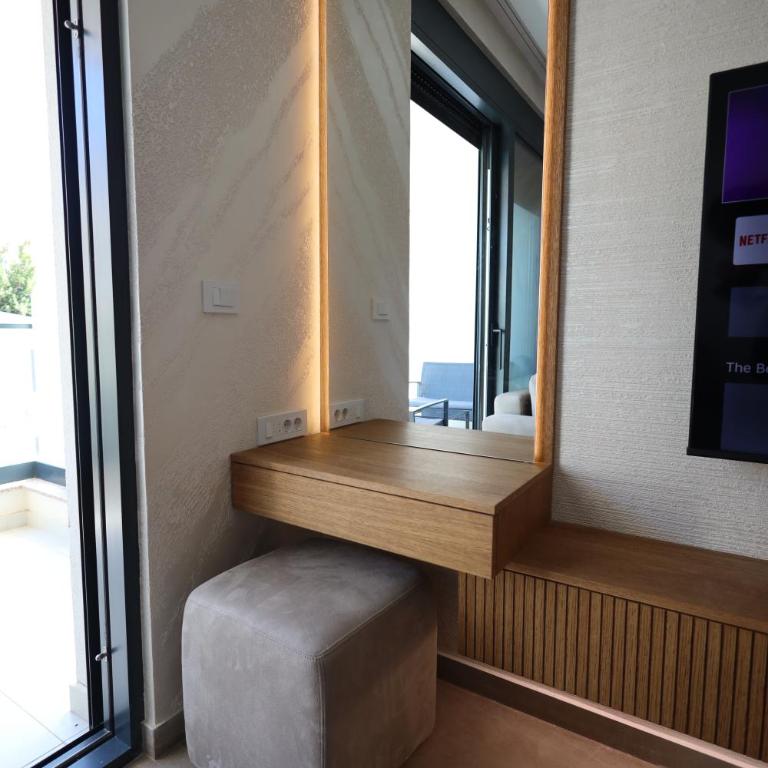 Ornament Liman - Infinity Pool with Old Town View Apartments - Apartman s 1 Spavaćom Sobom i Balkonom - 24