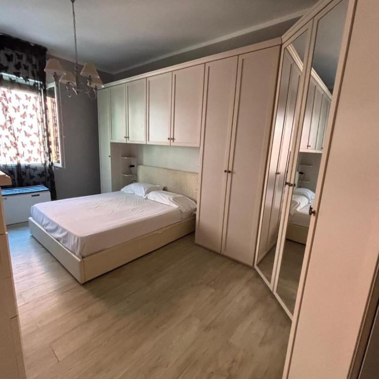 Casa Lo Scrigno - Three-Bedroom Apartment - 7