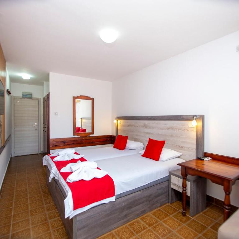 Apartments Palma - Dvokrevetna Soba sa Bračnim Krevetom/Zasebnim Krevetima - 1
