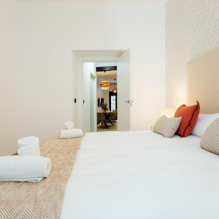 Lux apt with POOL 2 Beds2 bathspatio - Setas - Apartment - 18