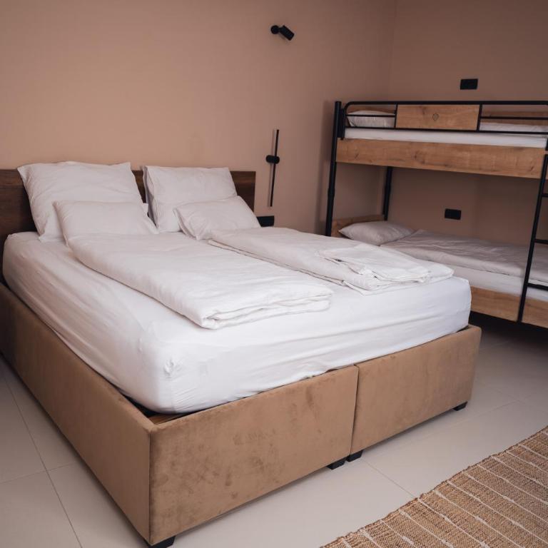 Villa Morena - Two-Bedroom Villa - 7