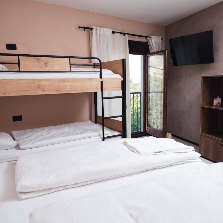 Villa Morena - Two-Bedroom Villa - 3