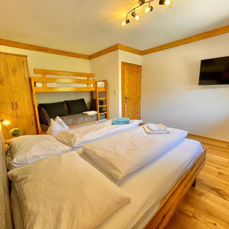 Appartement Mama - Apartment mit 3 Schlafzimmern und Balkon - 23