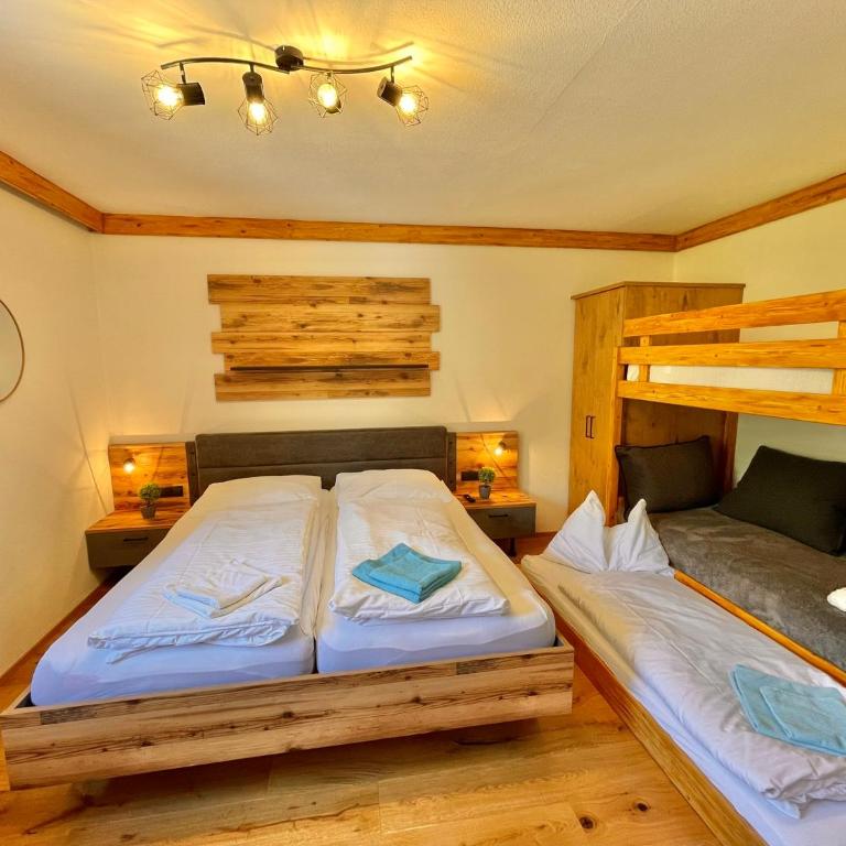 Appartement Mama - Apartment mit 3 Schlafzimmern und Balkon - 16