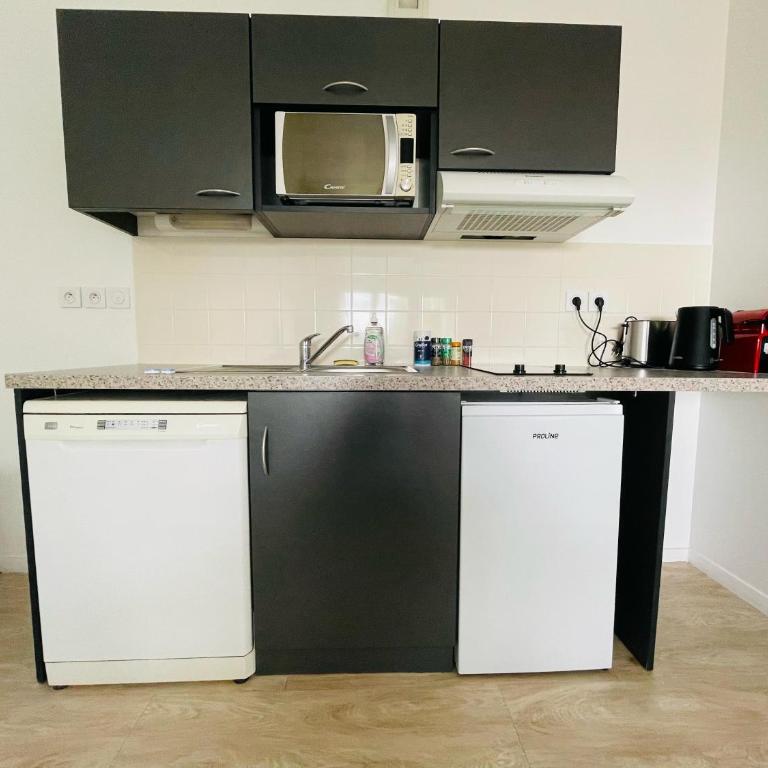 Rouen Confort - 395 - Two-Bedroom Apartment - 9