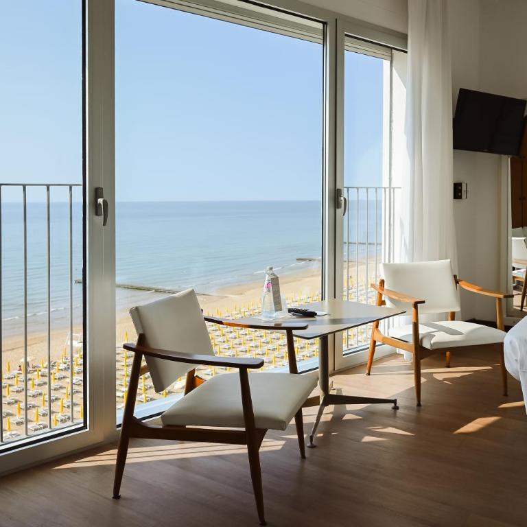 Hotel Las Vegas - Camera Familiare con Vista Mare - 2