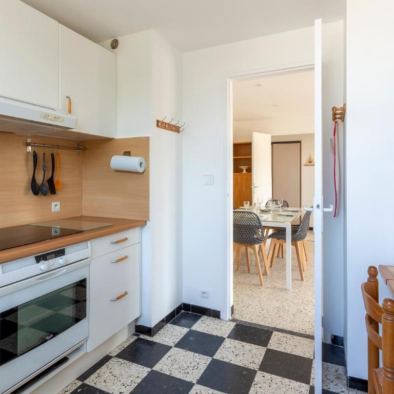 Chez Claude - Spacieux appartement climatisé proche de la plage - Appartement 2 Chambres - 10
