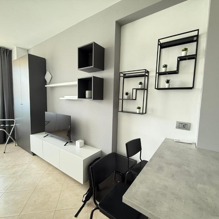 Sisters 'Home - Appartamenti di Charme nel Cuore di Milazzo - Appartamento Monolocale con 1 Letto Matrimoniale - 6