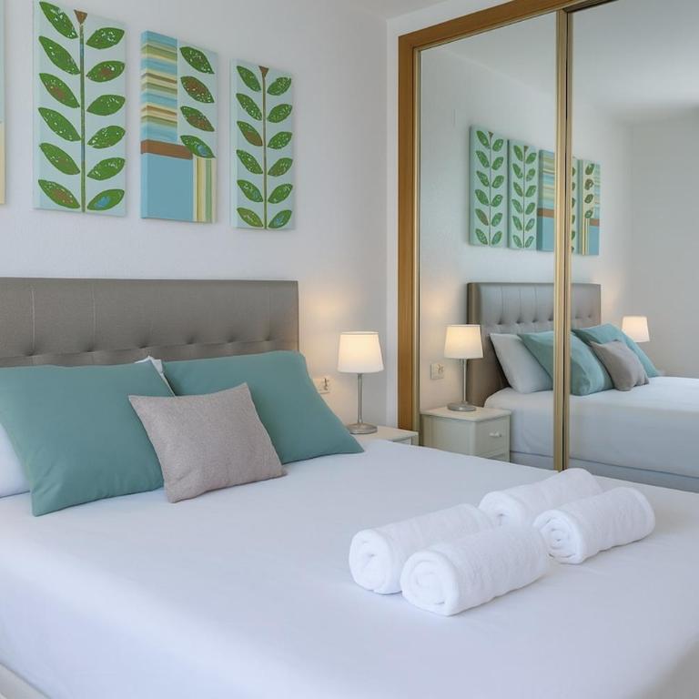 Apartamento con piscina de verano e invierno - Apartamento de 2 dormitorios con vistas a la piscina - 9