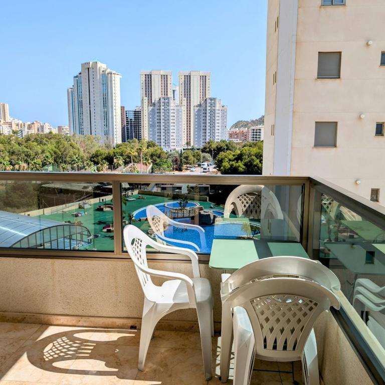 Apartamento con piscina de verano e invierno - Apartamento de 2 dormitorios con vistas a la piscina - 2