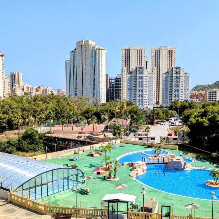 Apartamento con piscina de verano e invierno - Apartamento de 2 dormitorios con vistas a la piscina - 1