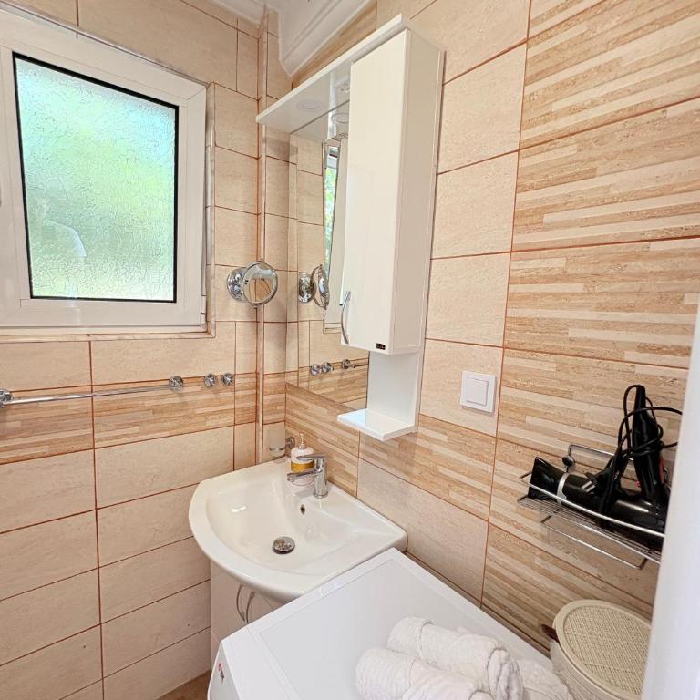 El Sol Apartmani - Studio Apartment - 10