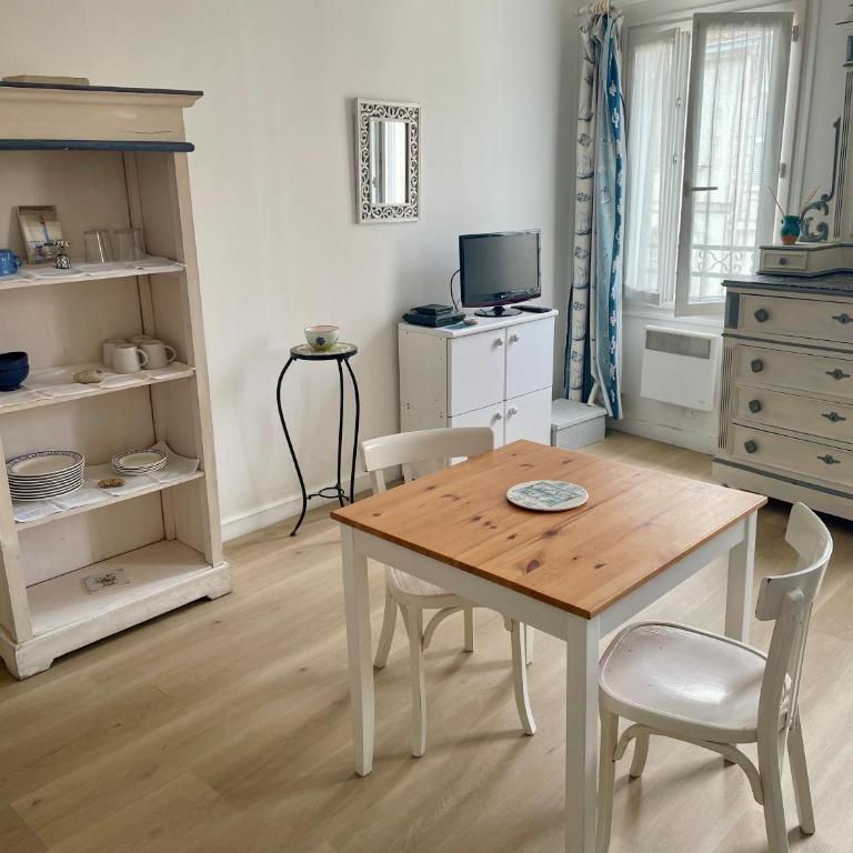 Joli studio lumineux- LA ROCHELLE - Port historique - Apartment mit 1 Schlafzimmer - 2