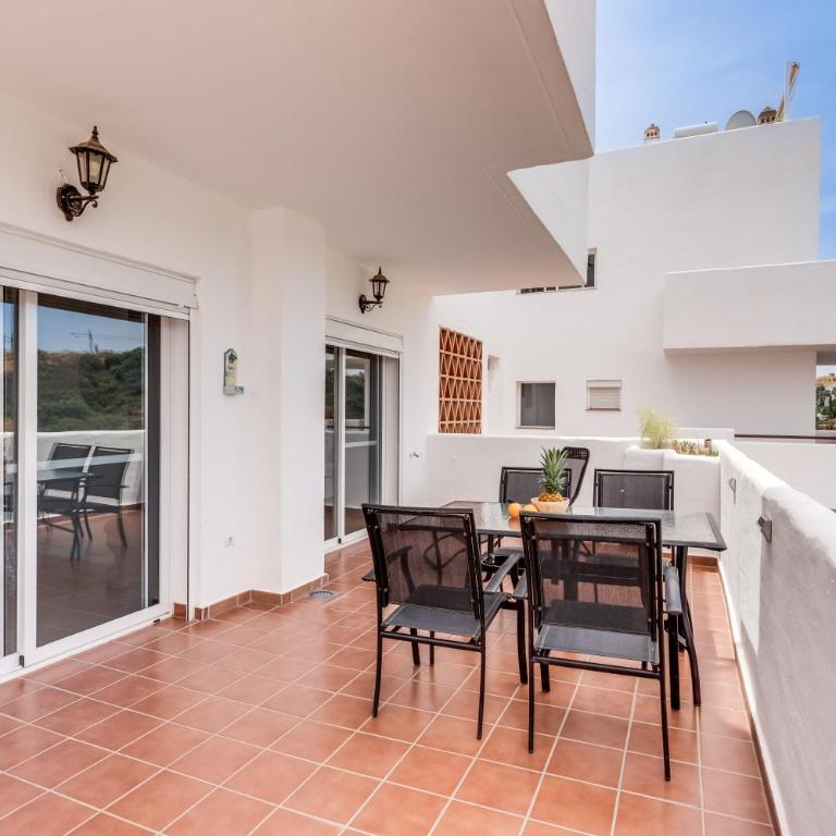 Spacious apartement with large terraces Lunymar Golf, Estepona - Apartamento de 3 dormitorios - 27