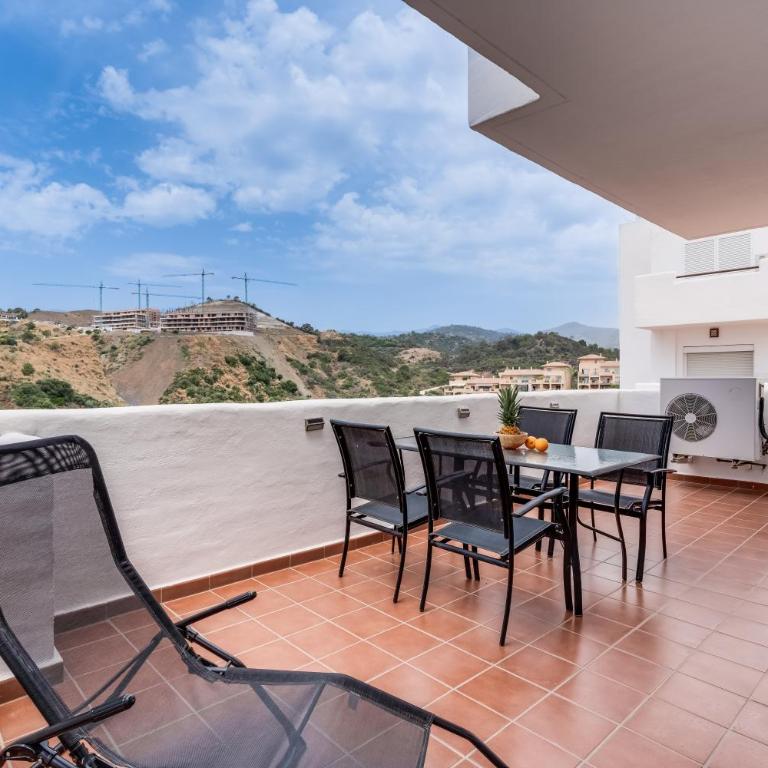 Spacious apartement with large terraces Lunymar Golf, Estepona - Apartamento de 3 dormitorios - 29