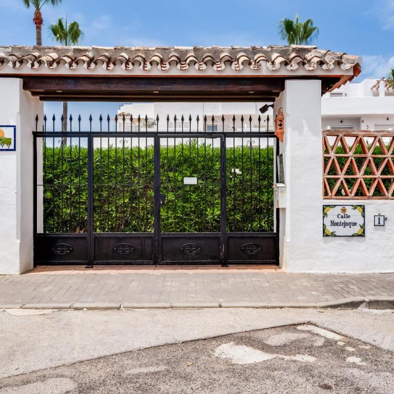 Spacious apartement with large terraces Lunymar Golf, Estepona - Apartamento de 3 dormitorios - 39