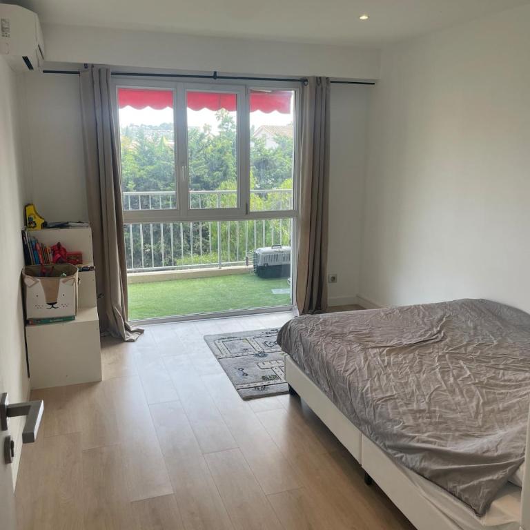 Joli 3 pièces climatisé parking proche des plages - Appartement 2 Chambres - 4