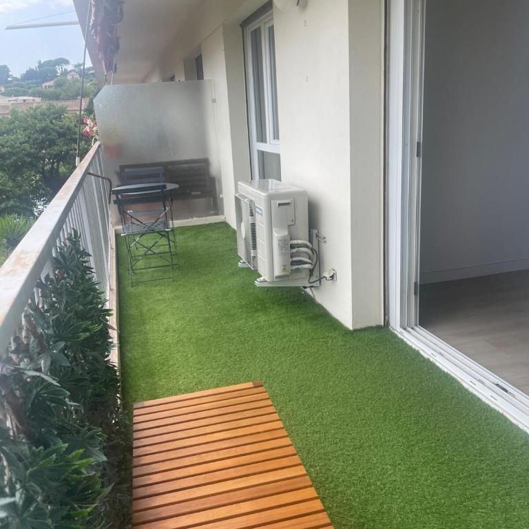 Joli 3 pièces climatisé parking proche des plages - Appartement 2 Chambres - 8