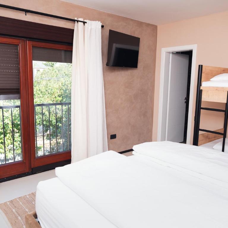 Villa Morena - Two-Bedroom Villa - 76