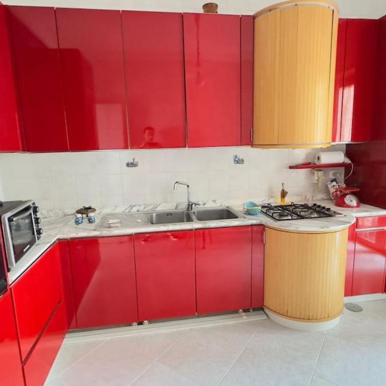 4 beds - 2 bedrooms near the station - Apartment mit 1 Schlafzimmer - 5
