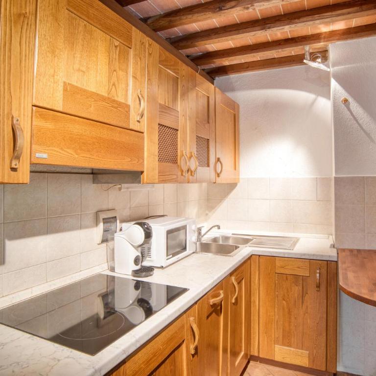 8 Bedroom Awesome Home In Arezzo - Casa Vacanze con 9 Camere da Letto - 9