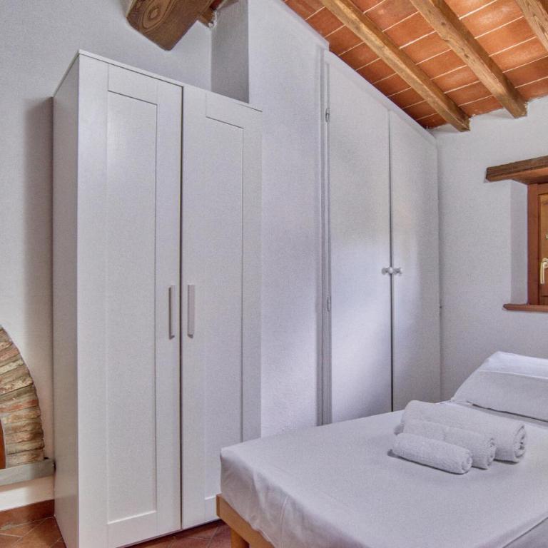 8 Bedroom Awesome Home In Arezzo - Casa Vacanze con 9 Camere da Letto - 18