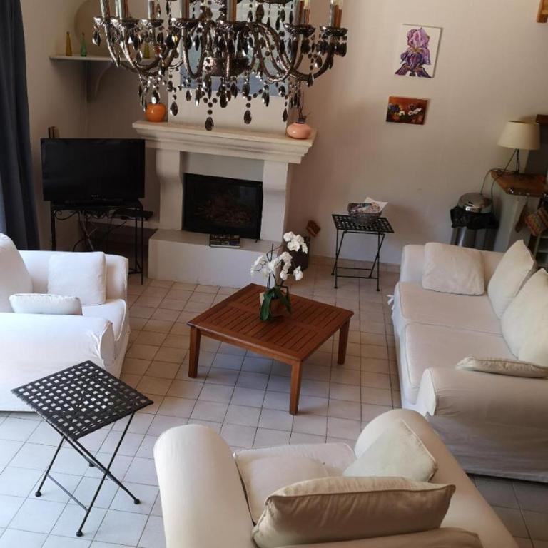 Domaine en Provence Gîte la Ferrandiere - Maison 2 Chambres - 10