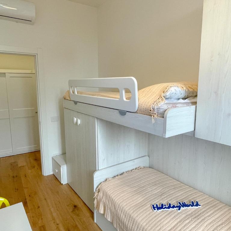 Casa Gioia by Holiday World - Two-Bedroom Apartment - 20