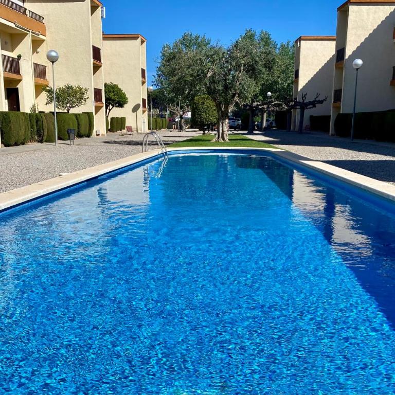 Apartment with air conditioning and communal pool - Apartamento de 2 dormitorios - 2
