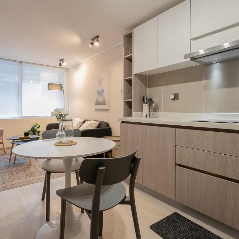 Stylish Downtown Santiago Studio for 2 - Apartamento - 4
