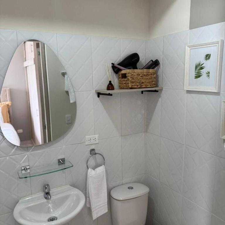 Cozy Cartagena Stay ,Near Beach, Walled City - Apartamento - 24